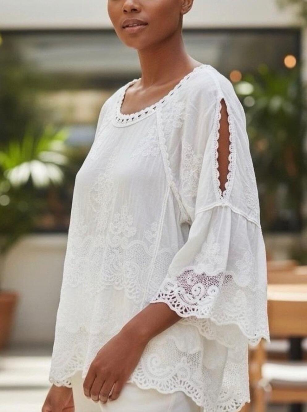 Bohemian Tunic White on White Embroidered lace Bell sleeve tunic blouse sz L
